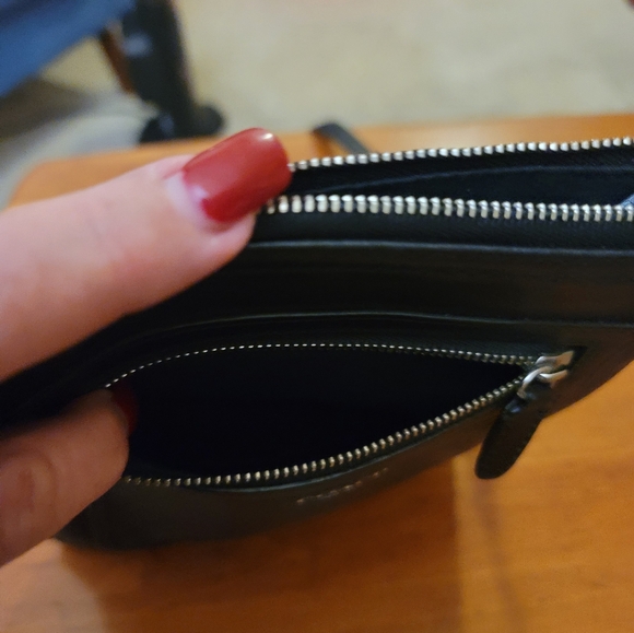 Casual Coach Crossbody - Picture 3 of 3